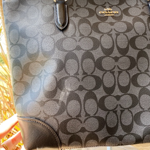 Gaby’sBags👜💕-Coach Tote Black - Picture 2 of 8